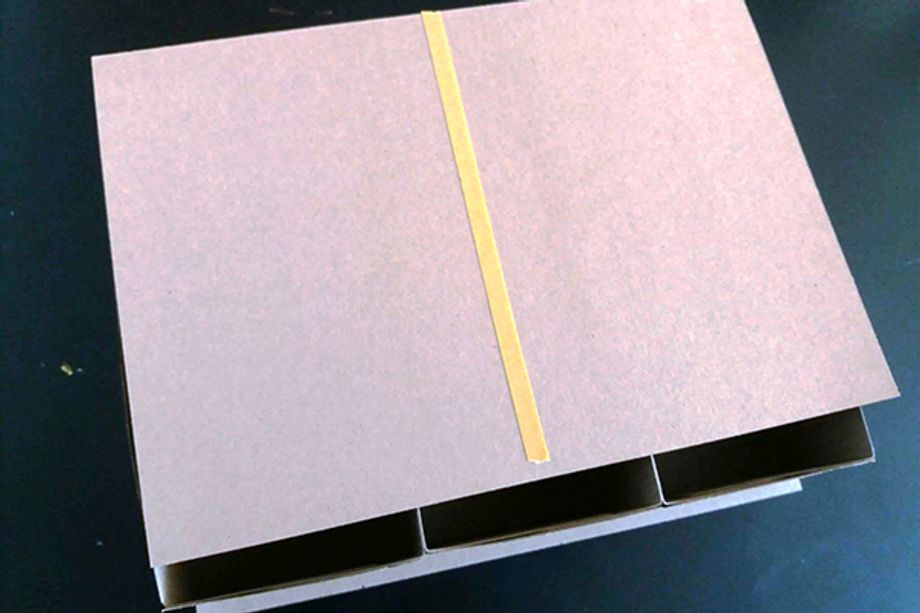 23. krabička na cukroví