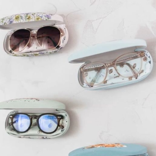 Pouzdro na brýle Wrendale Designs "Love and Hedgehugs" - Ježci