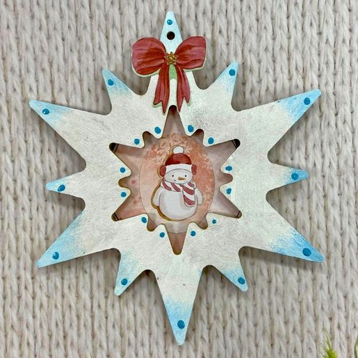 Dřevěný výřez k dekoraci Gomille, závěsný, 15 cm - Zářící hvězda, obrys