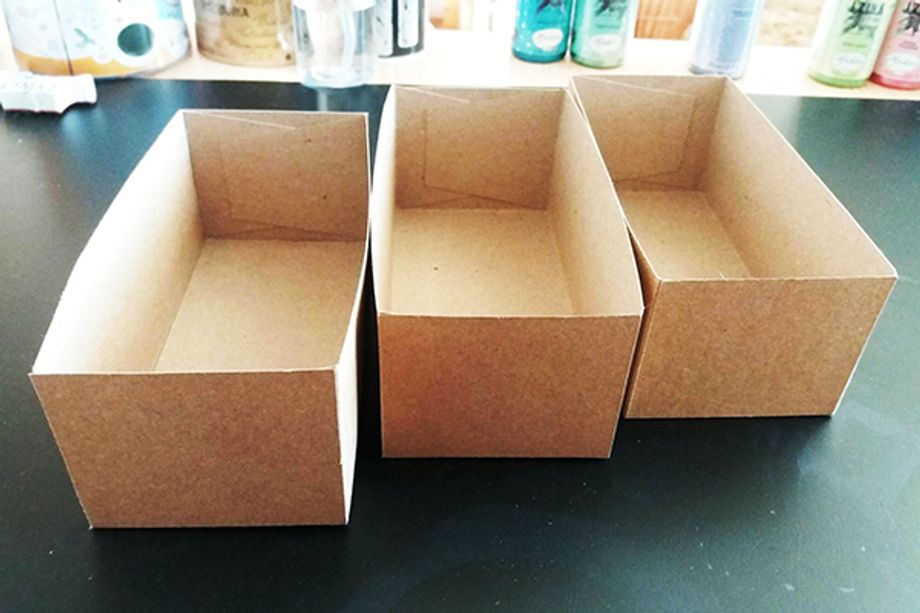 23. krabička na cukroví