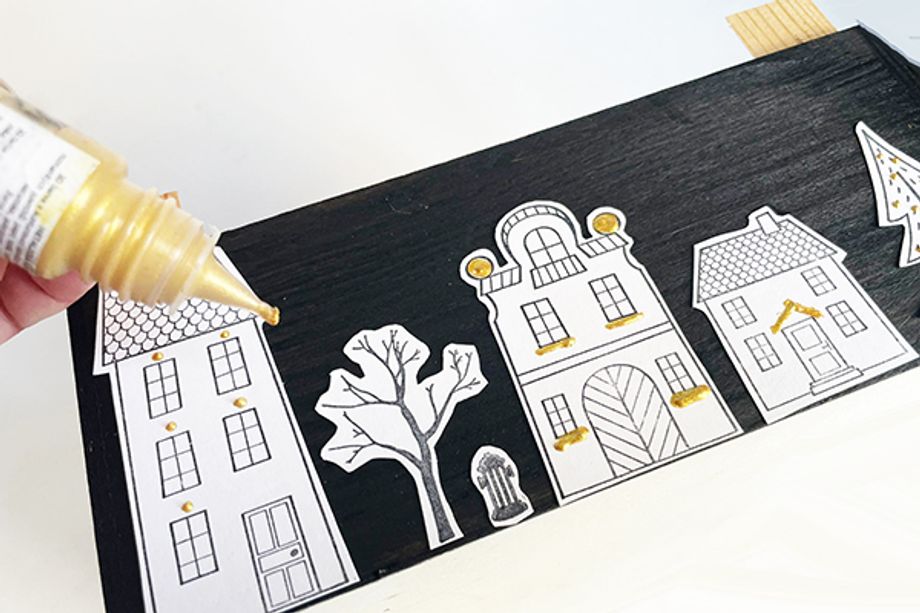 Dřevěná krabička s domečky