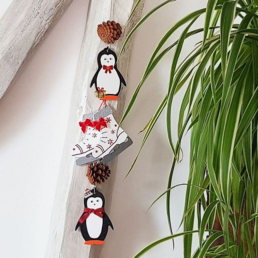 Dřevěný výřez k dekoraci Gomille, závěsný, 10 cm - Tučňák